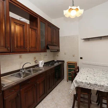 New! Casa Anna Sets In The Heart Of