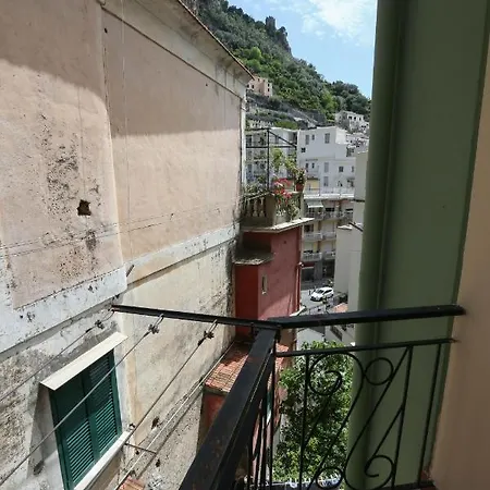 New! Casa Anna Sets In The Heart Of